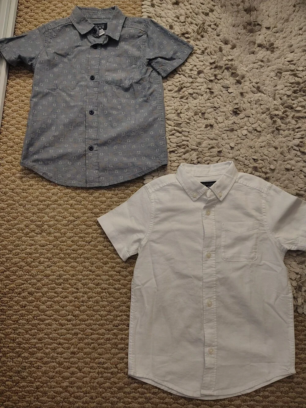 The Children's Place White Short-Sleeve Button-Up Shirts